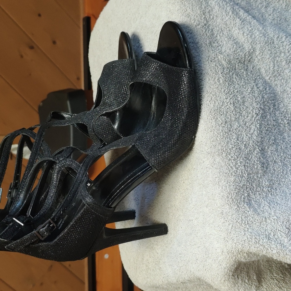Fioni heels